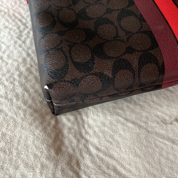 Coach crossbody - Picture 5 of 8